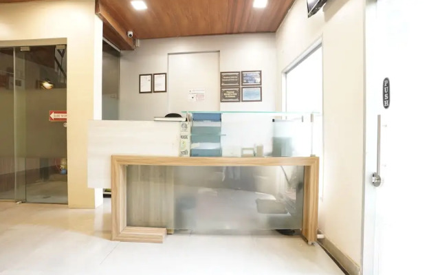U Life Hotel