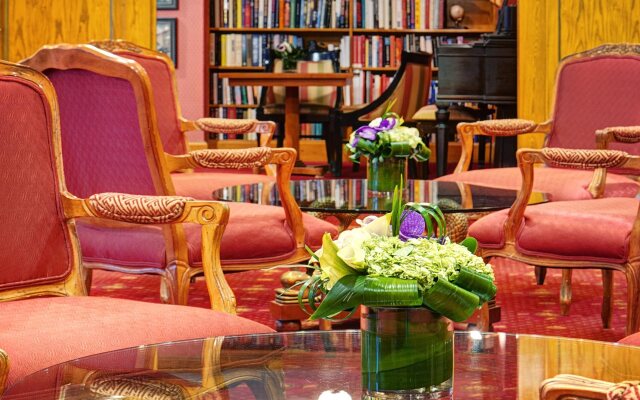 Hotel Elysee by Library Hotel Collection