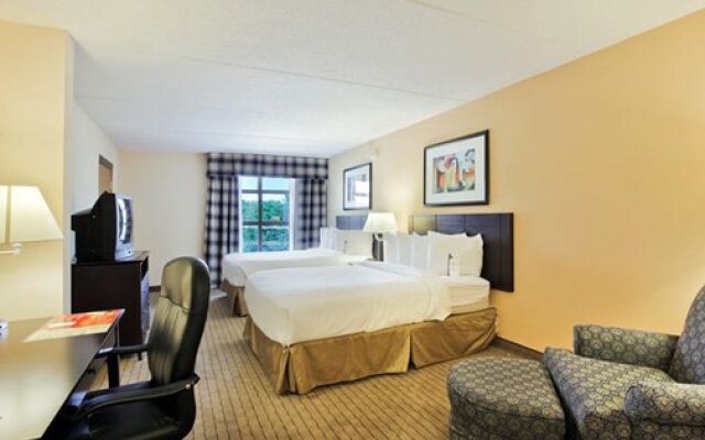 Holiday Inn Express & Suites Prospect Heights