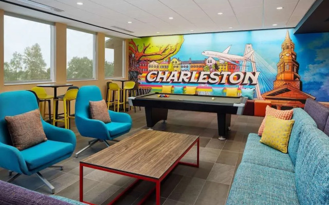 Tru by Hilton Charleston Airport