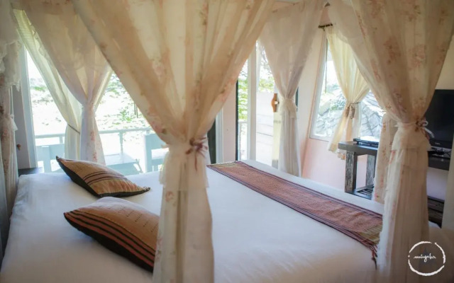 Mingalarpar Resort