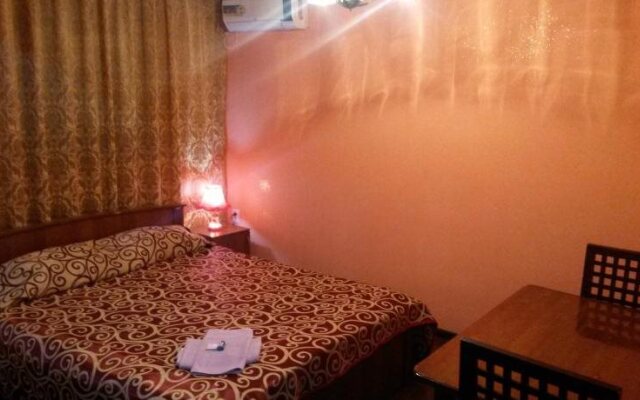 Silver Hotel