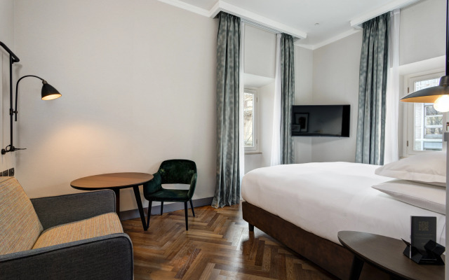 DoubleTree by Hilton Rome Monti