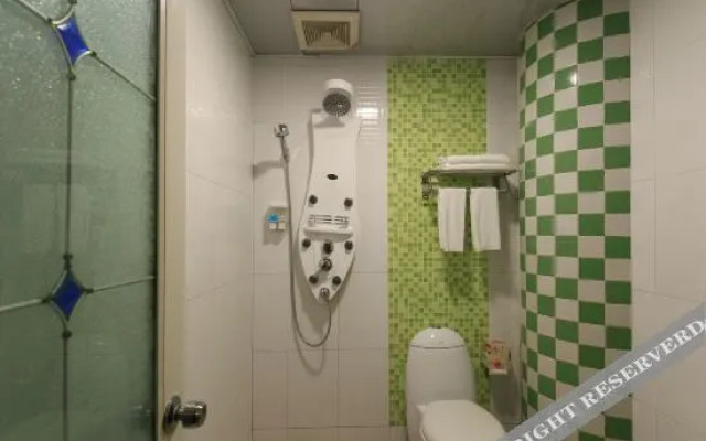 New Concept Hotel (Victory Barbecue City RT-Mart)