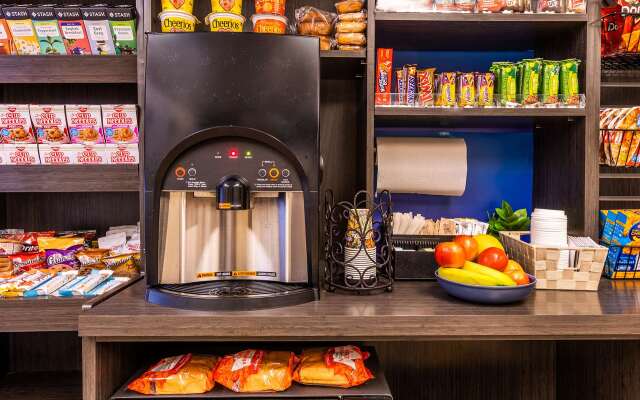 Sonesta Simply Suites Silicon Valley Santa Clara