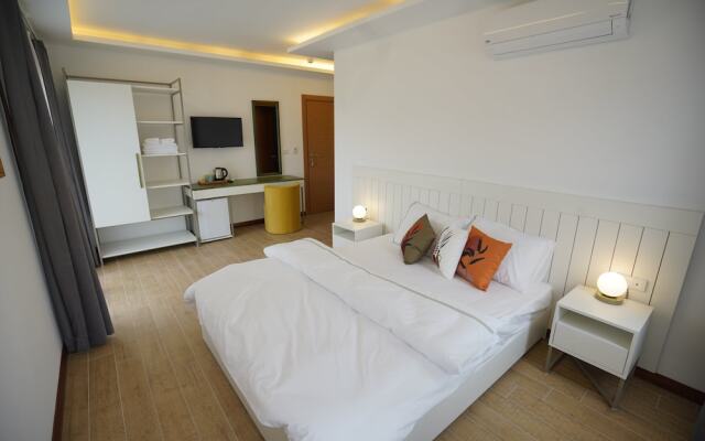 Mons Casa Boutique Hotel