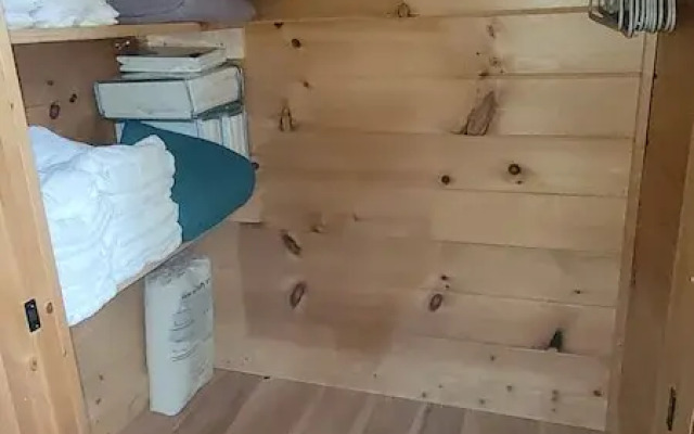 The Timber Cabin