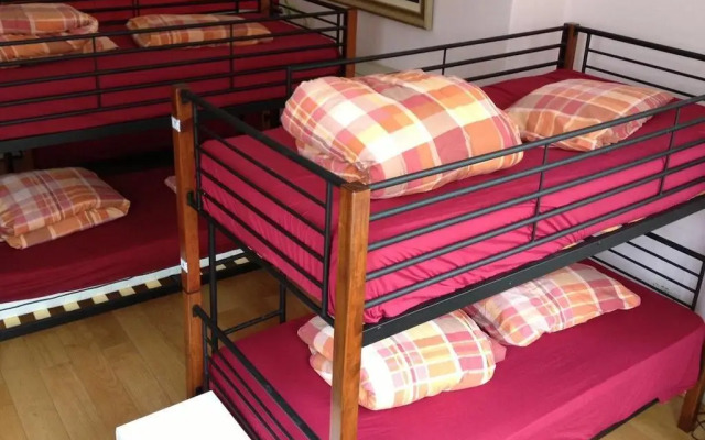 Embassie Backpackers Liverpool