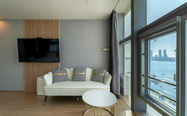 Gwangalli Gray 193 Hotel