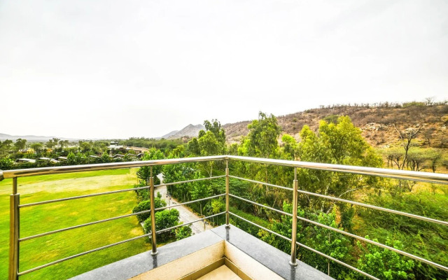 FabHotel Maharana Green Resort