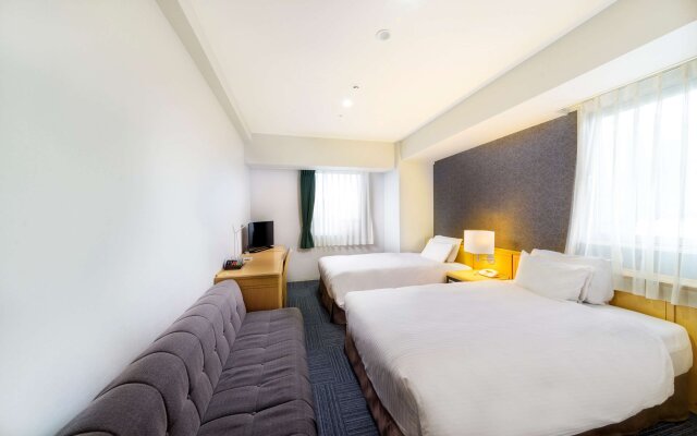 SureStay Plus Hotel by Best Western Shin-Osaka