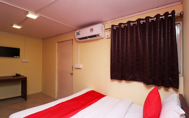 People's Castle By OYO Rooms