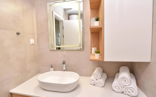 Studio apartment Bee One