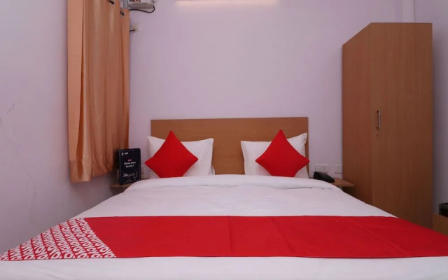 OYO Flagship 14530 Sector 14 Harsh Villa