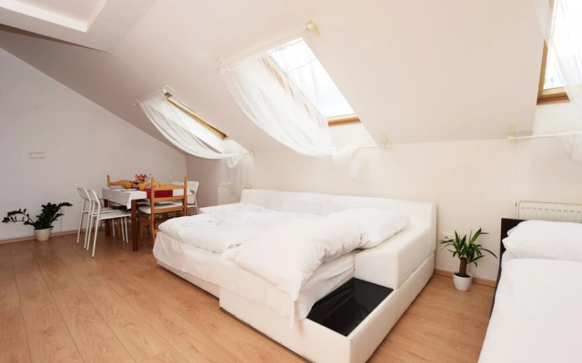 Wenzig apartment