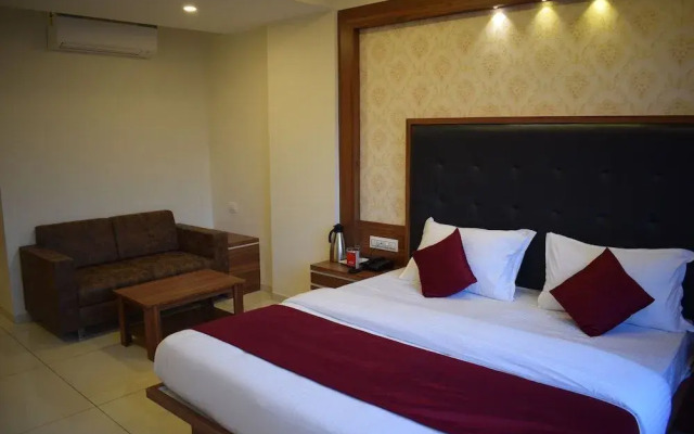 Hotel Lavish inn