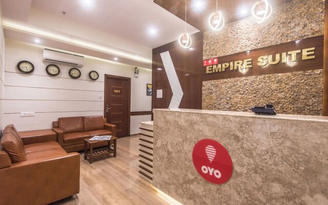 OYO 9328 Empire Suite