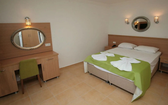 Taner Otel
