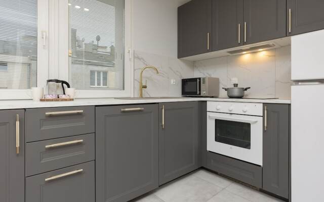 Apartments Old Town Warsaw by Renters