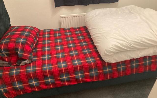 Lovely 2 Bed House Apartment in Boston Towncentre