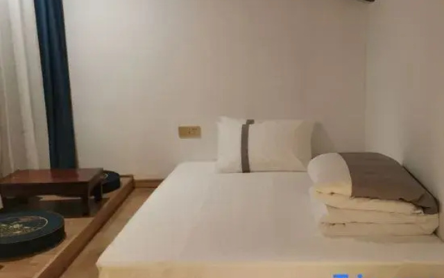 Lanxin Homestay(No.18, shi jia Lane)