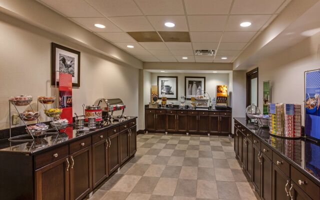 Hampton Inn Clearfield