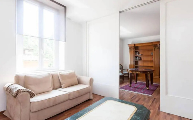 Spanish Steps Corner