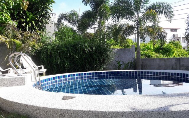 Lanta Dream Garden Pool Villa