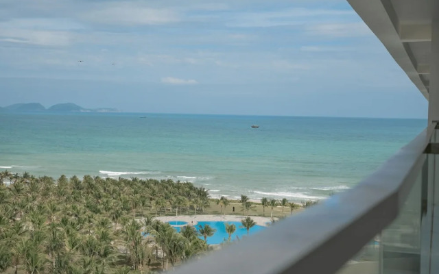 Aquamarine Resort Cam Ranh