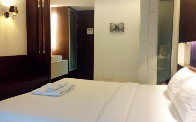 Collection O The Bangkok Airport Link Suite