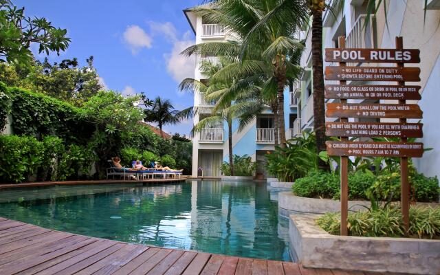 Bliss Surfer Hotel by Tritama Hospitality