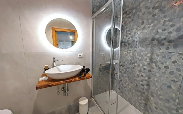 B&B Amàre