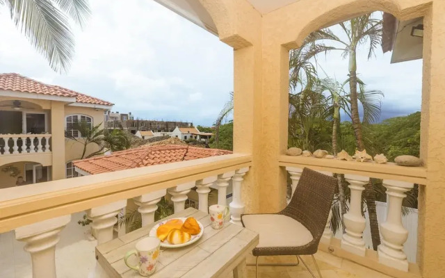 Cozy 1br1ba w Balcony Pool in Great Location