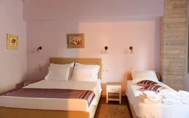 Alexandra Hotel