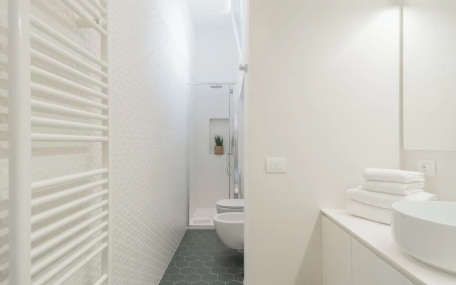 Rooftop Nest in Como City Center by Rent all Como