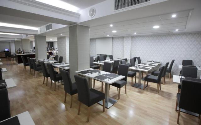 Hotel Sercotel Carlos III
