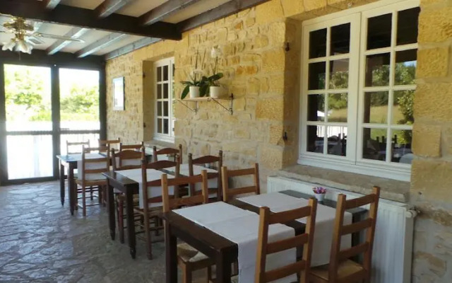 Hôtel-Restaurant Vézère Lodge