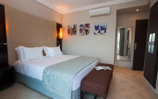 Bianca Beach Family & Resort