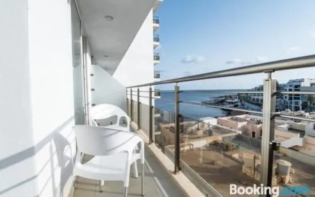 Seaview Hotel