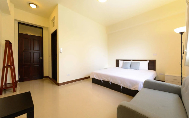 Travel J B&B