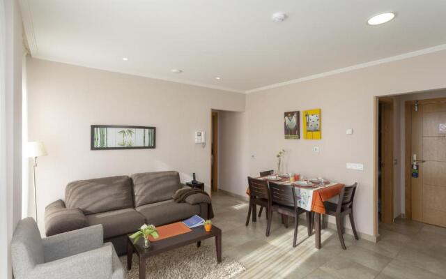 Apartamentos Turísticos Playa de Tapia