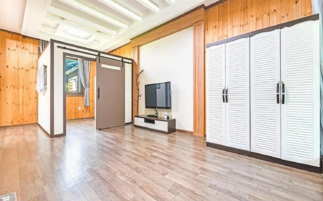 Namyangju Haimom Family Pension Black