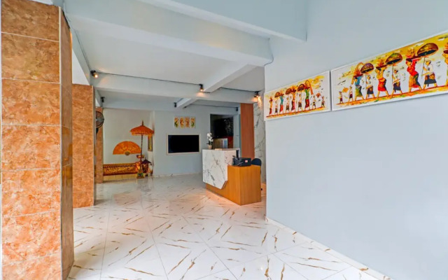 Townhouse Oak Legian Near Legian Beach Formerly Sayang Maha Merta