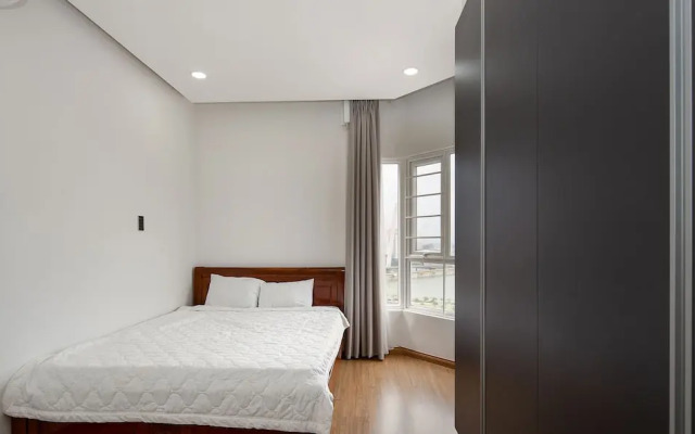 Zoneland Apartment - Monarchy Riverside