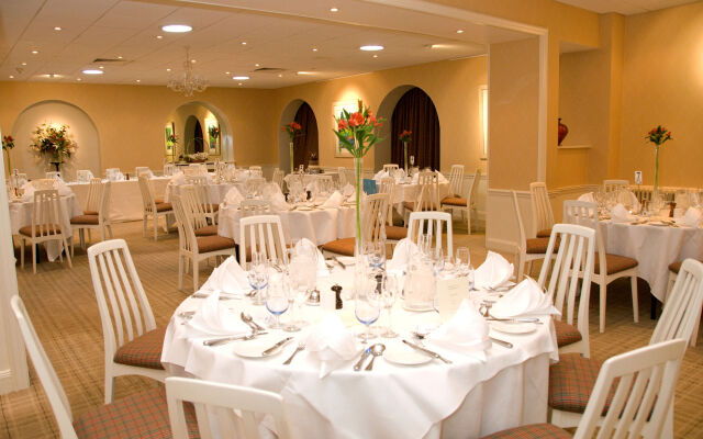 The Green Hotel Golf Resort