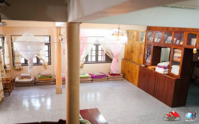 Panisa Guesthouse