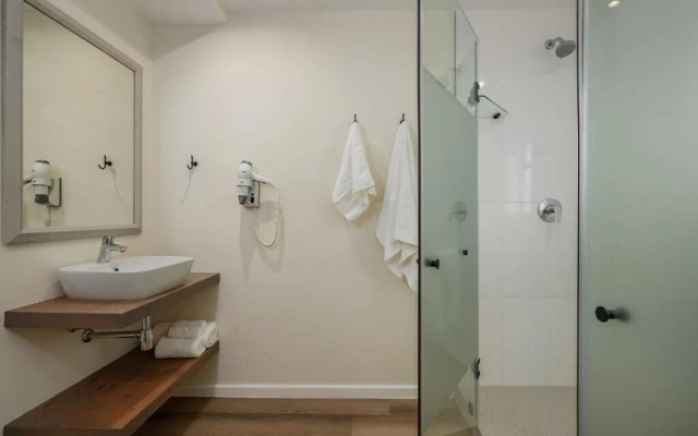 Paxton Luxury Apartments