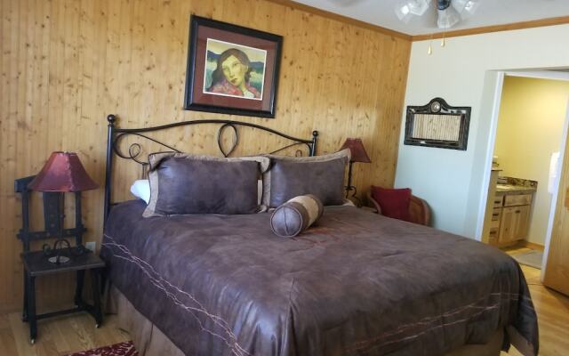 Full Circle Ranch B&B Inn