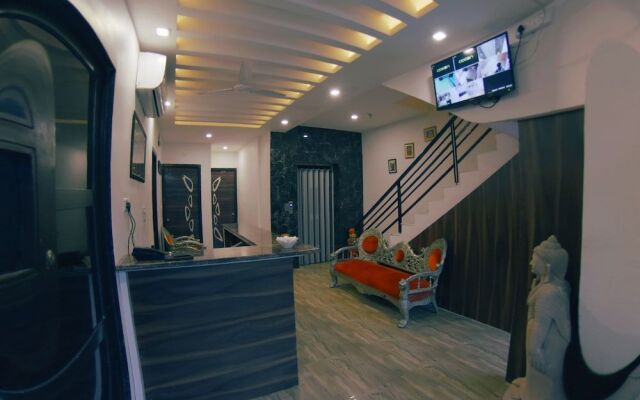 Paheli Palace