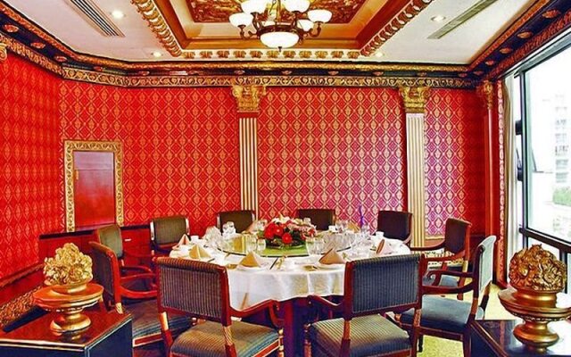 Hangzhou LongHill Hotel